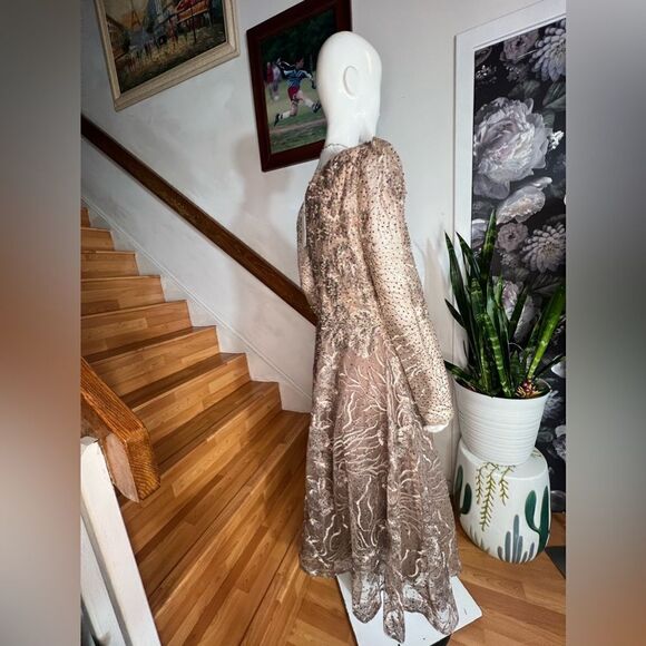 Mac Duggal Metallic Lace Midi Dress in Gold - Picture 5 of 9